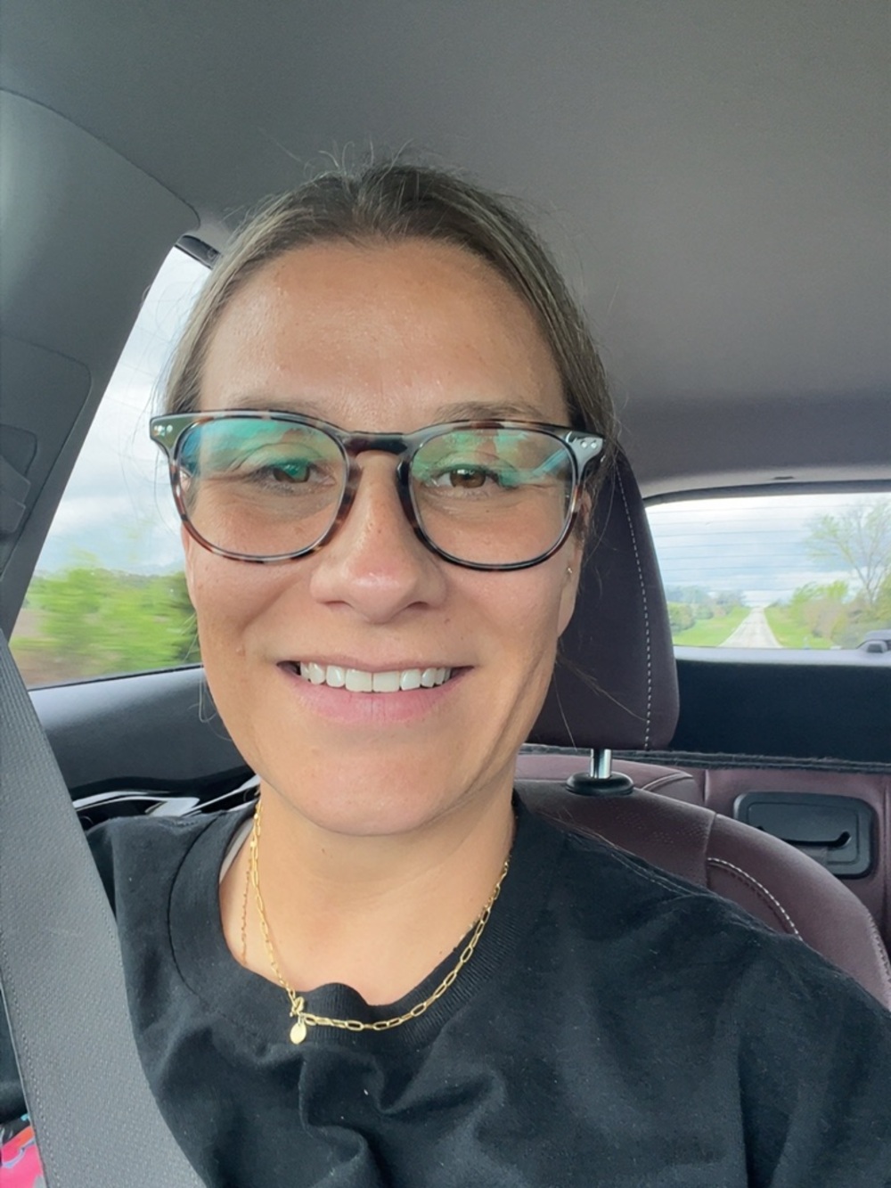 Meet your Posher, Melissa